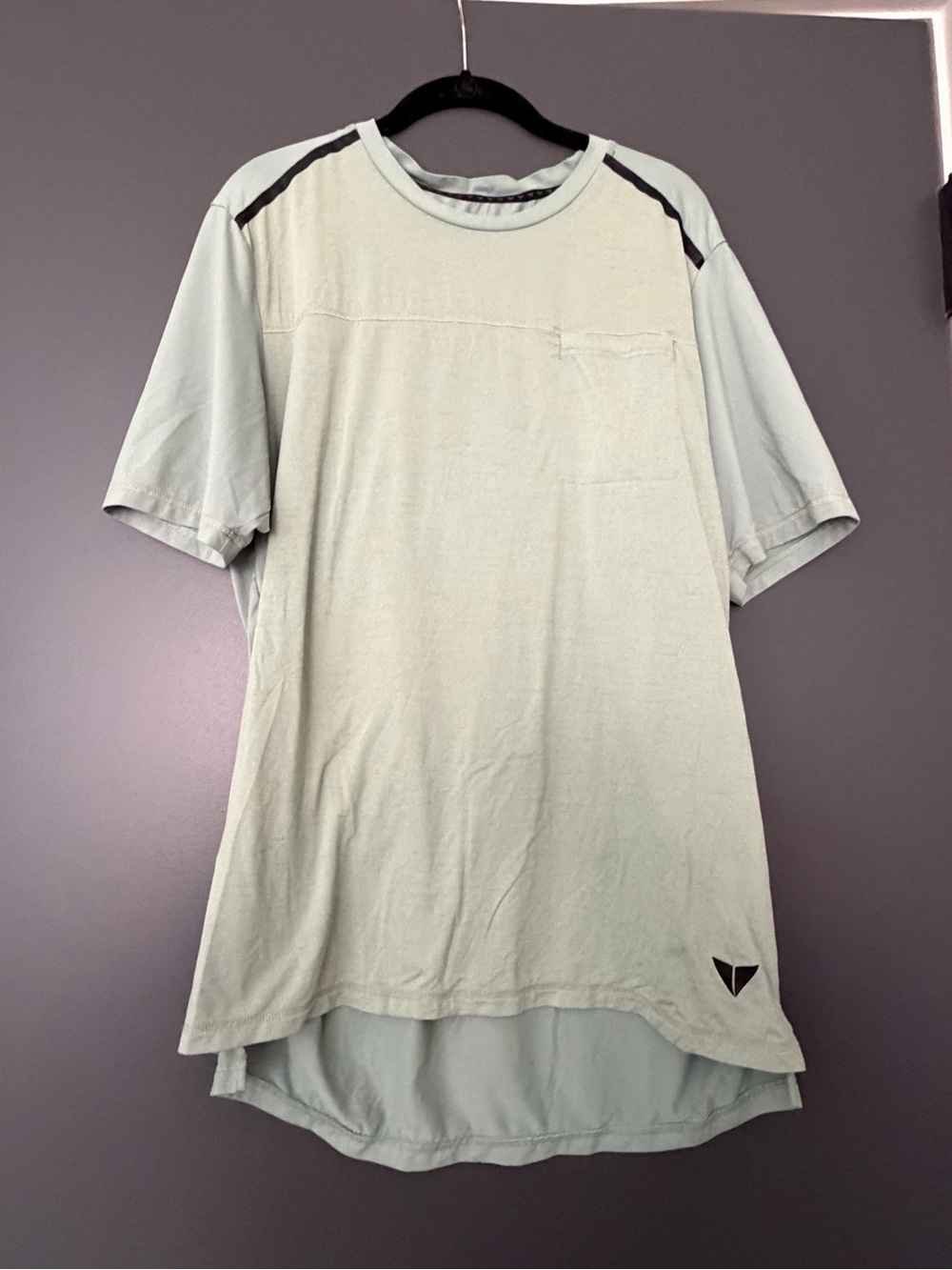 Korsa Men's Light Sage Short Sleeve Pocket Tee with Contrast Shoulder Detail